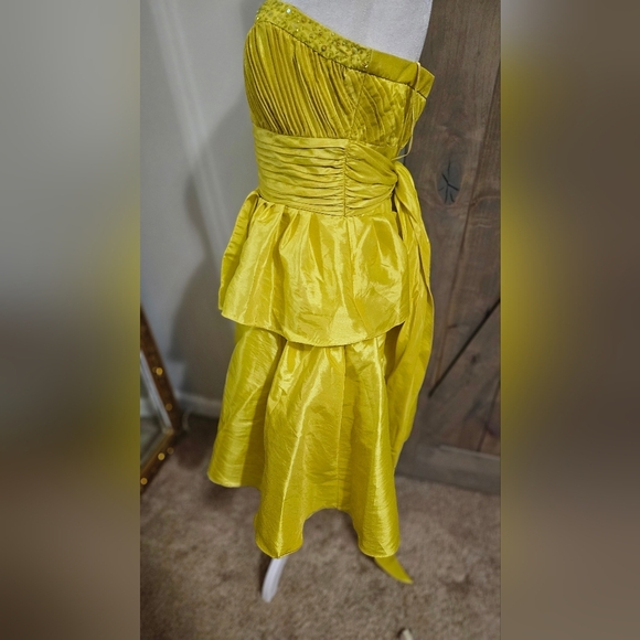 JESSICA SIMPSON Citronelle Yellow Strapless Tiered Ruffle Sequin Dress.Sz 11 NWT - Picture 13 of 16